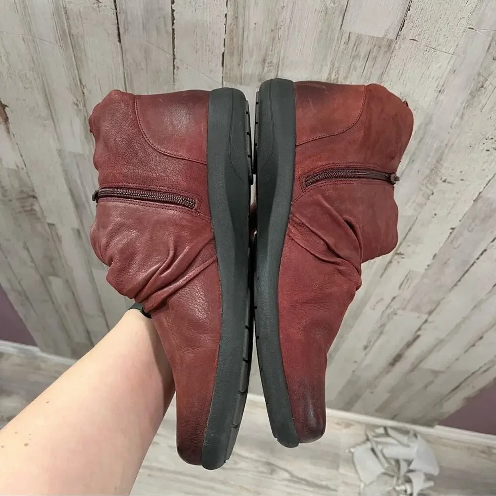 Abeo Exeter Maroon Slouchy Leather Booties Flats Womens 9.5